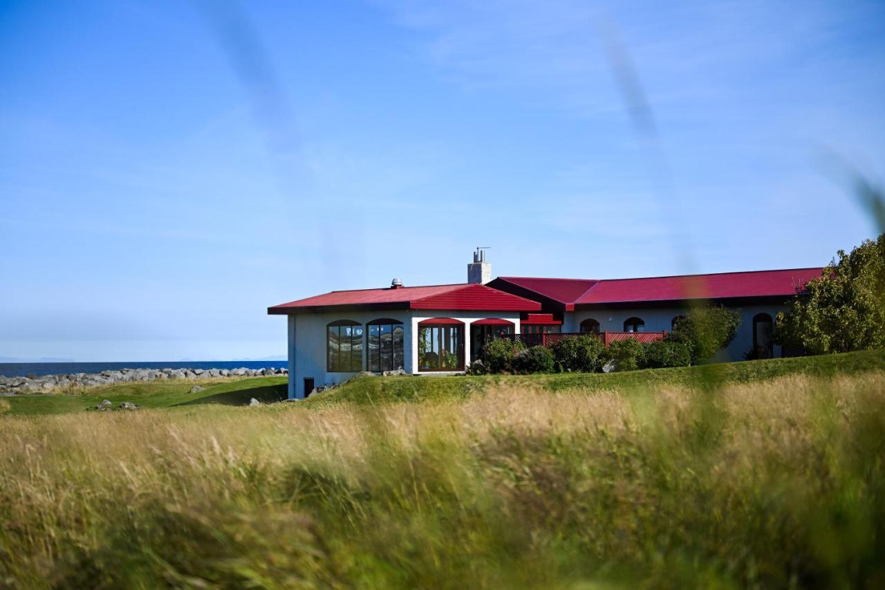 Alka - Cozy Room By The Sea With Private Hot Tub Njarthvik 外观 照片