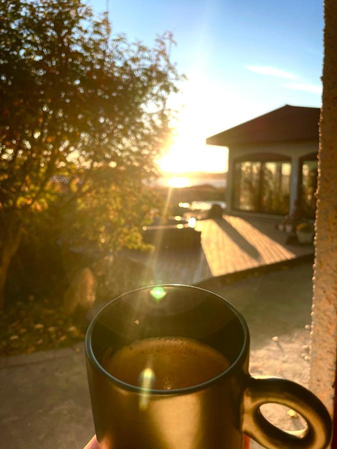 Alka - Cozy Room By The Sea With Private Hot Tub Njarthvik 外观 照片